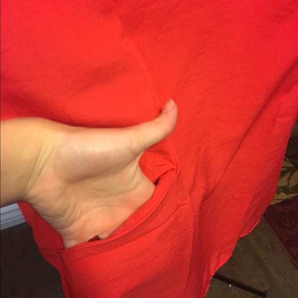 🆕 the perfect liTtle red dress♥️ - Picture 3 of 4