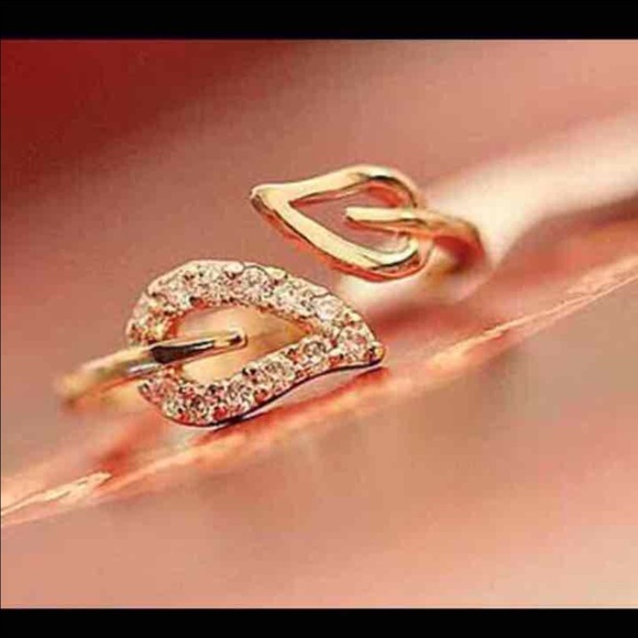 💕💕JEWELRY BUNDLE💕💕 - Picture 3 of 3