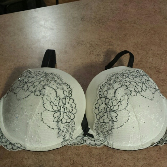 Ladies bra