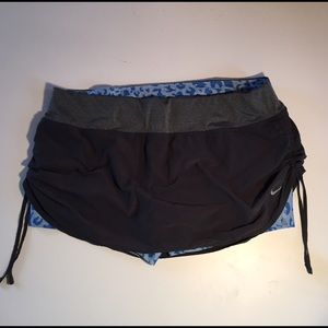 Nike DriFit Running Skort - Size Large