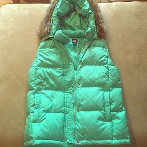 Gap winter vest