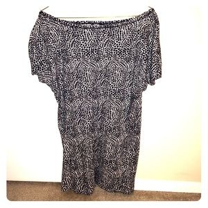 Black and white long shirt