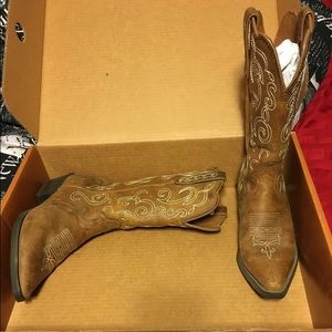 Justin Cowboy Boots