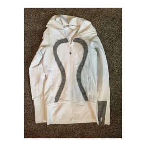 Lululemon white and gray jacket
