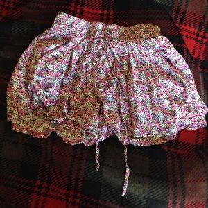 floral shorts from forever 21 for sale