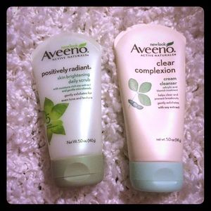 ❌sold❌ aveeno skincare