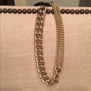 Gold chain necklace