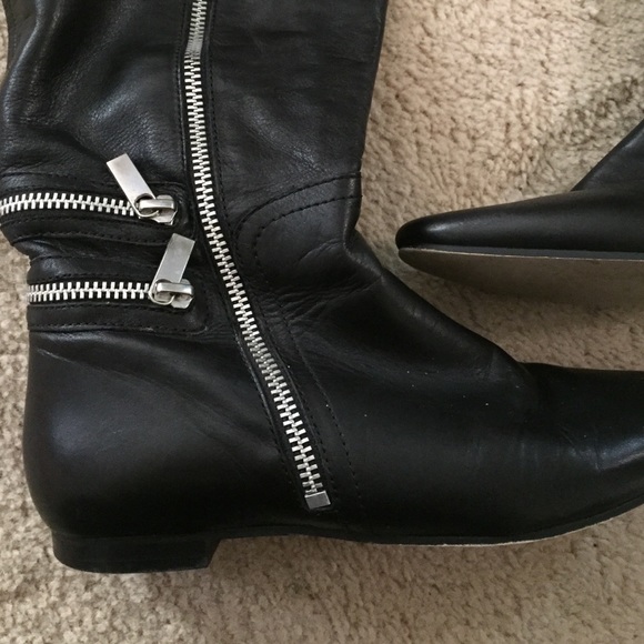 BCBGirls leather boot silver hardware FINAL PRICE✨ - Picture 3 of 4