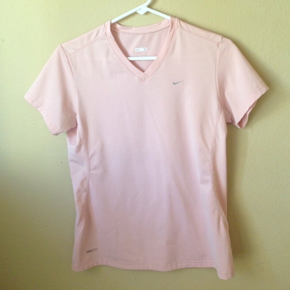 Nike FITDRY work out tee for sale!!!