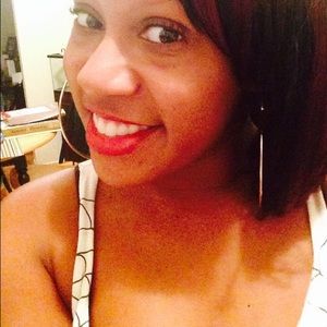 Meet your Posher, Gabrielle