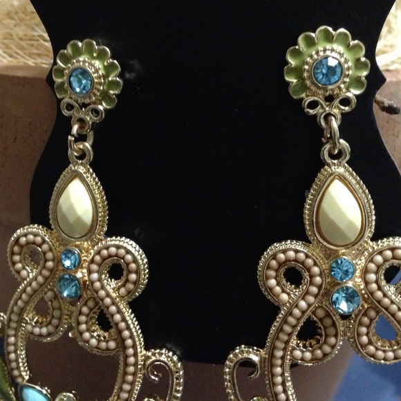 Custom Jewelry - Picture 2 of 3