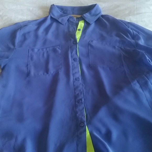 Periwinkle Collared Blouse - Picture 2 of 4