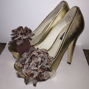 Dolce by Mojo Moxy Heels