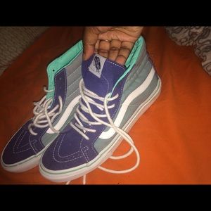 ‼️QUICK SALE‼️GOING BACK IN CLOSET‼️