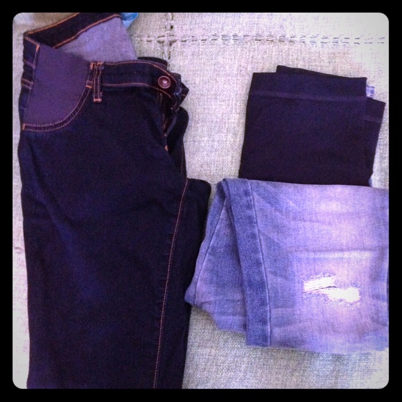 Maternity skinny jeans. L- old navy R-target