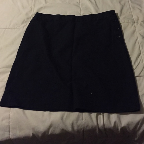 Banana Republic navy blue skirt. Size 14