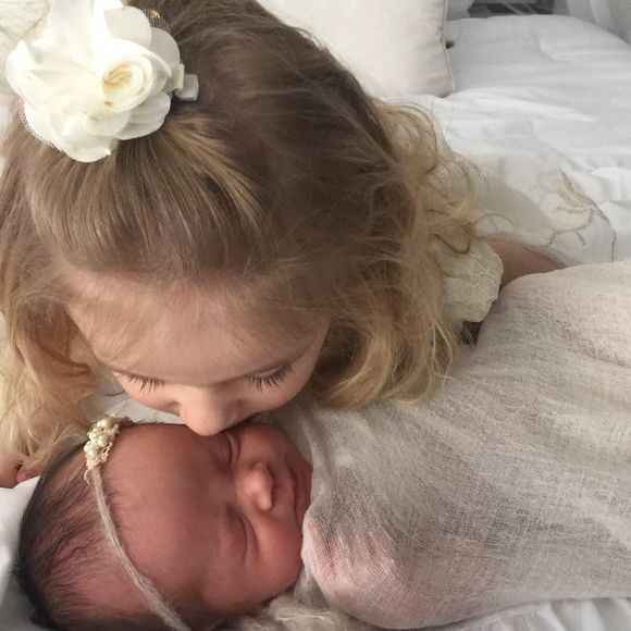 Meet your Posher, Lauren - Picture 1 of 1