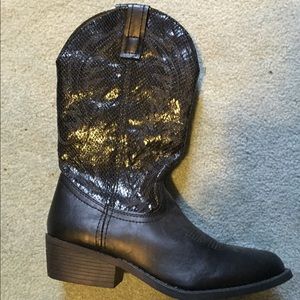 Cowboy boots NEVER WORN