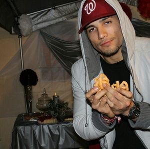 Meet your Posher, Chris