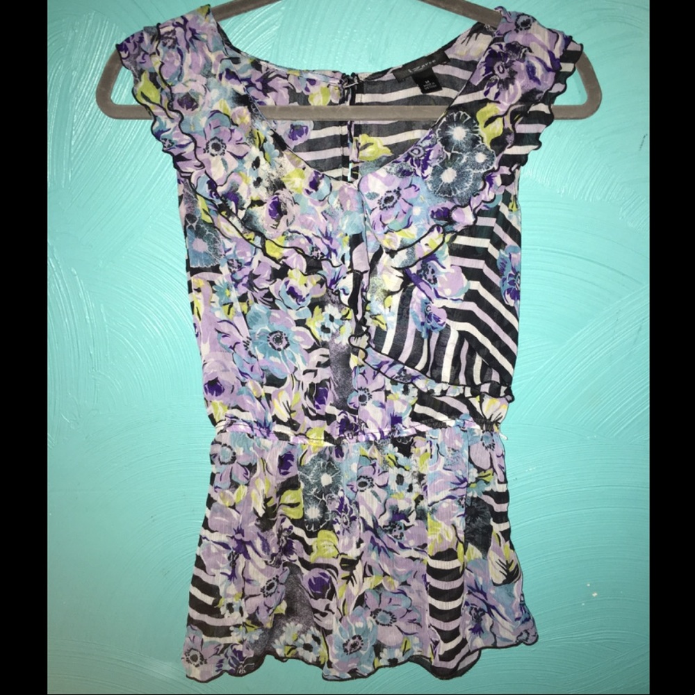 Ruffle Floral Top M