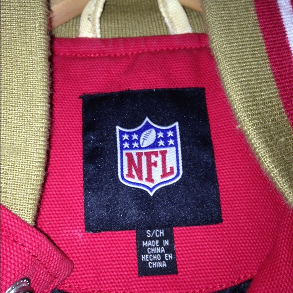 Jacket - Picture 3 of 3