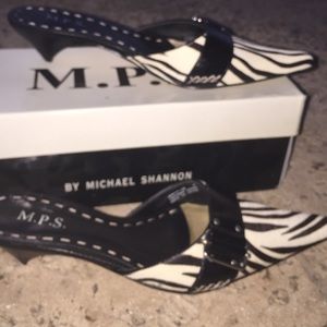 Micheal Shannon's kitten heels