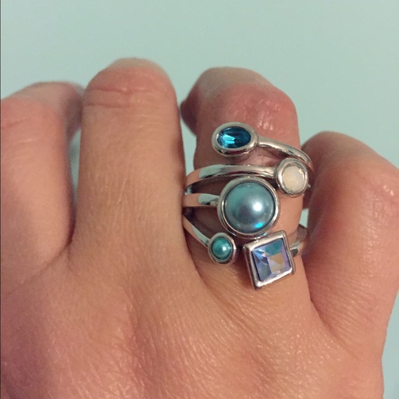 Lia Sophia Jewelry - Multi blue stone ring