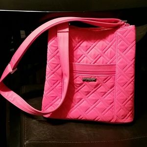 Vera Bradley messenger cross body bag.