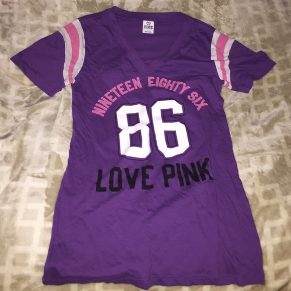 VS shirt