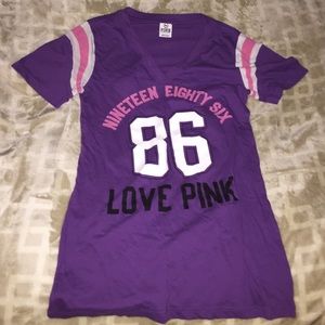 VS shirt