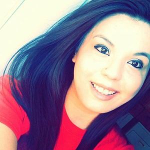 Meet your Posher, Cassandra