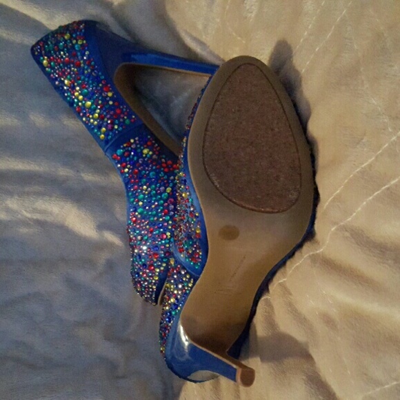 INC Lilly cobalt blue satin heels - Picture 2 of 3