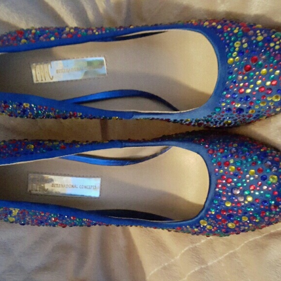 INC Lilly cobalt blue satin heels - Picture 3 of 3