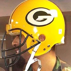 Meet your Posher, Ray