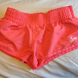 Volcom buy 1 get 1🎉