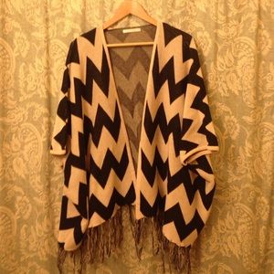 Chevron sweater/poncho