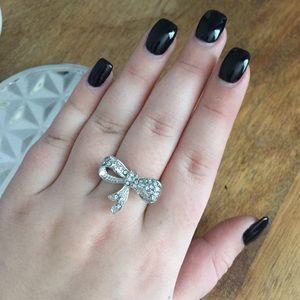 Torrid bow ring 10/11