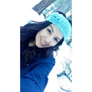 Meet your Posher, Karina