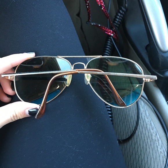 Used aviators - Picture 2 of 4