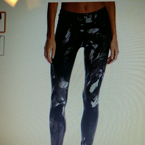 Super comfortable Lucy yoga pants