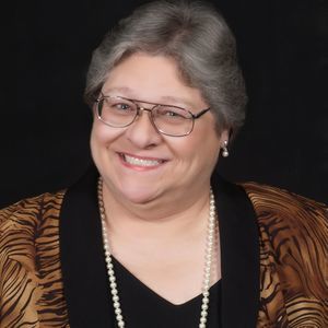 Meet your Posher, Linda
