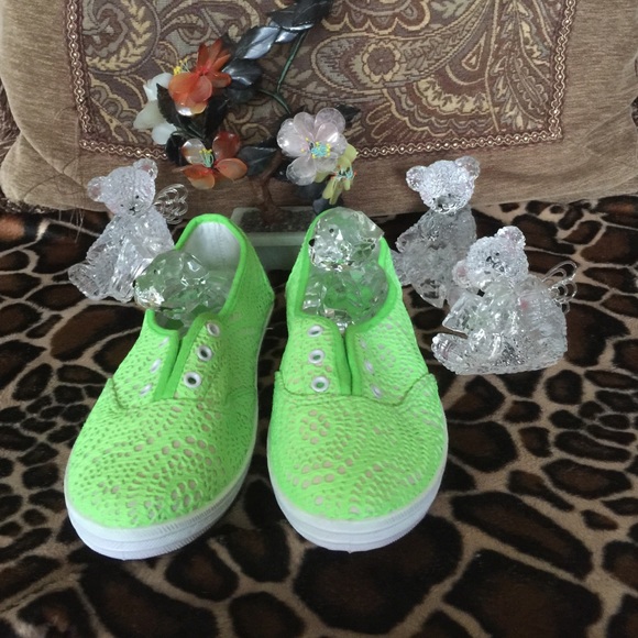 Mint Green lace Wet Seal Sandal!!