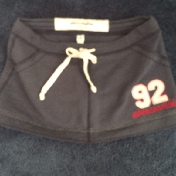 Abercrombie mini skirt
