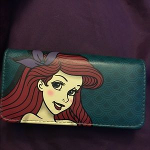 Ariel wallet