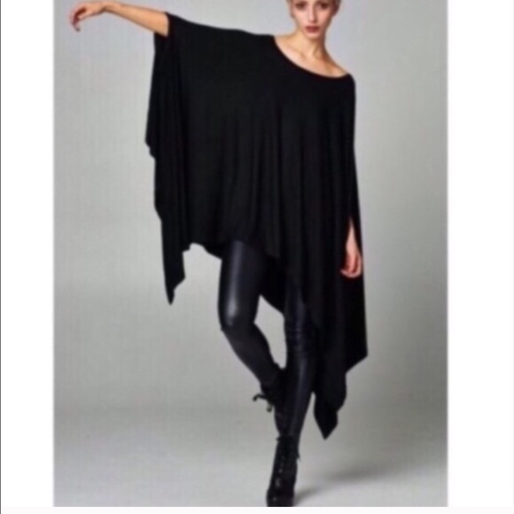 🆕The AINSLEY poncho tunic top - BLACK - Picture 3 of 4
