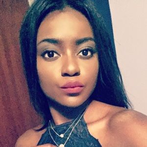 Meet your Posher, Jasmine