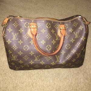 SOLD Authentic Vintage Louis Vuitton Speedy 35