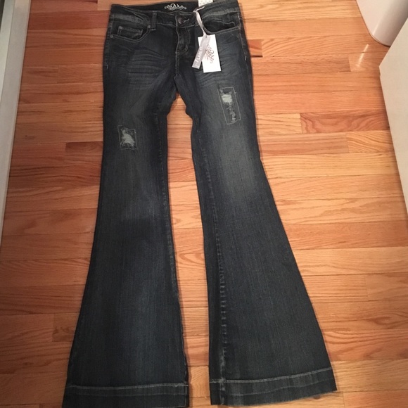 Flare jeans with patches