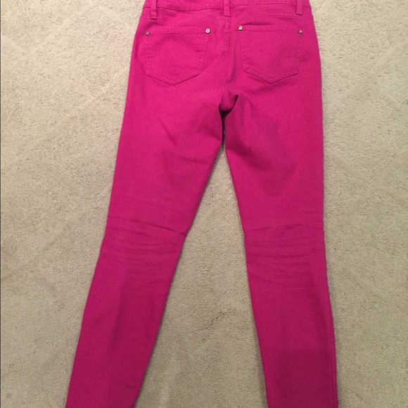 Cache jeans - Picture 3 of 3