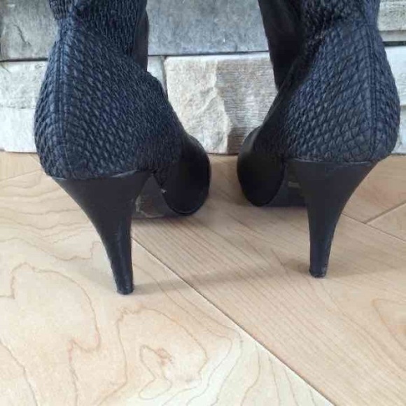 🚫 SOLD 🚫 - Picture 3 of 3